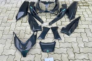 Kit carene Tmax 12 pezzi N5 USATE NON PERFETTE TNT