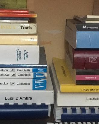 Libri universitari - Economia