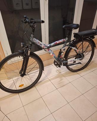 BICI elettrica ibrida