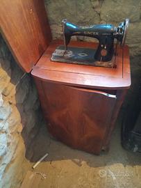 macchina da cucire d'epoca