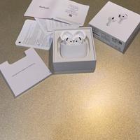 AirPods 4