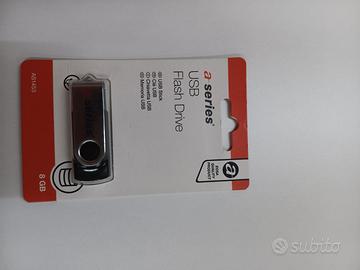 Chiavetta uso 8 GB