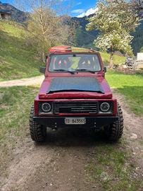 Suzuki Samurai con ricambi