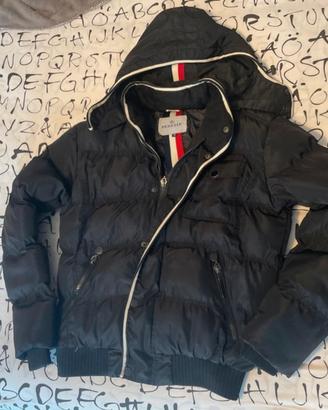 piumino nero simil Moncler taglia M
