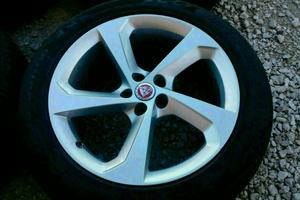 cerchi 19 ORIGINALI jaguar