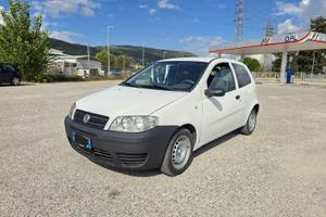 Punto van