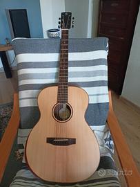 chitarra acustica Harley Benton 
