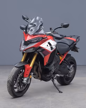 DUCATI Multistrada V4