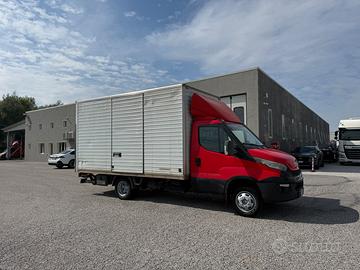 IVECO DAILY CON SPONDA ANNO 2015