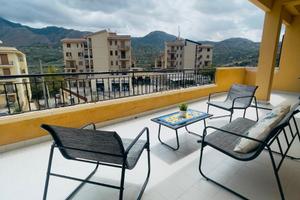 Nuova casa vacanza con terrazzo