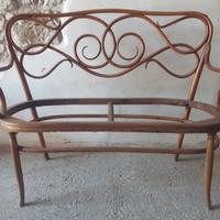 Divanetto tipo thonet modello n.2