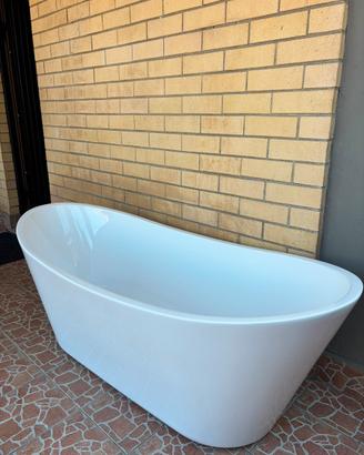 Vasca da bagno freestanding