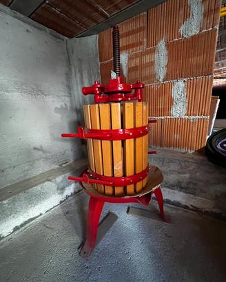 Torchio per uva manuale 30lt.
