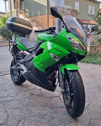 Kawasaki ER-6f (2010)