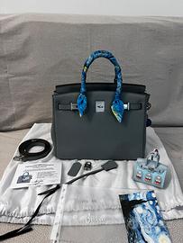 Borsa in pelle color polvere 30 cm nuova