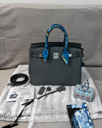 Borsa in pelle color polvere 30 cm nuova