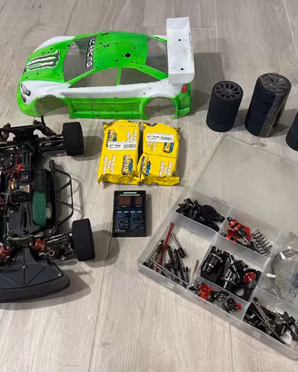 Lc racing 1/14 da pista + program card e ricambi