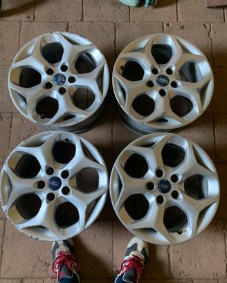 Cerchi lega originali Ford 16”