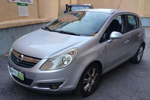 OPEL Corsa 1.2 12V 5 porte Club
