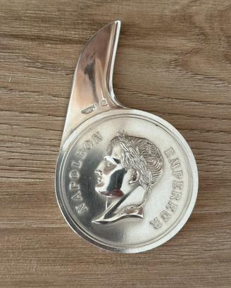 Tagliacarte Christofle in argento 999