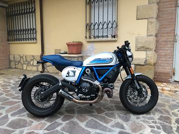 Ducati scrambler 800 cafe racer