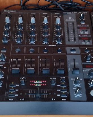 consolle cdj Denon DN-S3700 mixer Behringer DJX750