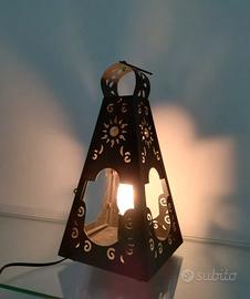 Lampada da tavolo e da appendere ferro traforato