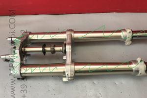 PIASTRA INFERIORE YAMAHA YZ 125 1996 1999 YZ125 19