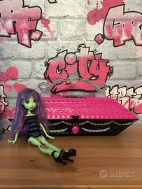 Monster High Create-A-Monster Design Lab + bambola