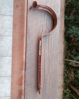 18 Supporti staffa per grondaia marrone 125