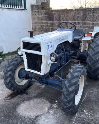 TRATTORE LAMBORGHINI