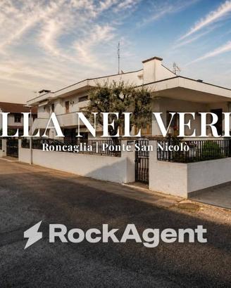 Villa di 216 m² con più di 5 locali e box auto a P