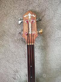 Basso acustico fretless