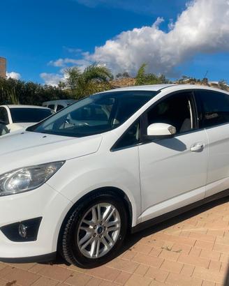 Ford C-Max "Finanziabile Senza Busta Paga"