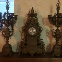 Orologio da mobile con candelabri vintage da coll