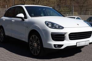 Porsche Cayenne 3.0 TDI Platinum Edition