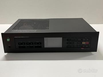 Sintomaplificatore Proton AV-300 + Telecomando