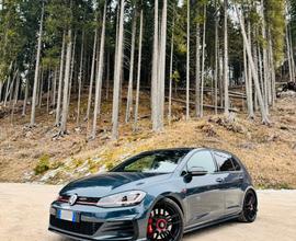 VOLKSWAGEN Golf 7ª serie - 2017
