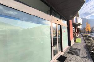 NEGOZIO A SAINT-CHRISTOPHE