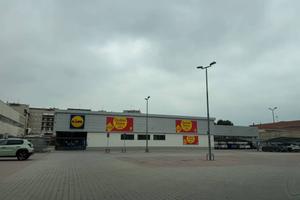 Immobile di 1500 m² con 1 locale a Alessandria