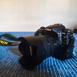 Nikon d300s in kit con nikon 18 70 scatolo ed acc.