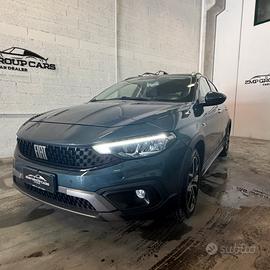 FIAT TIPO CROSS