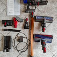 Dyson Cyclone v10 Absolute + accessori