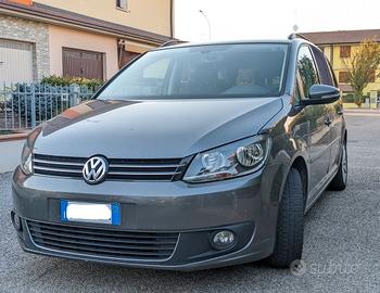 VOLKSWAGEN Touran 2ª serie - 2011