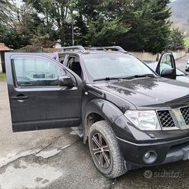 Nissan Navara D40 2006