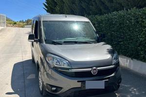 fiat dobló