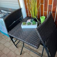 tavolo da giardino e/0 terrazzo