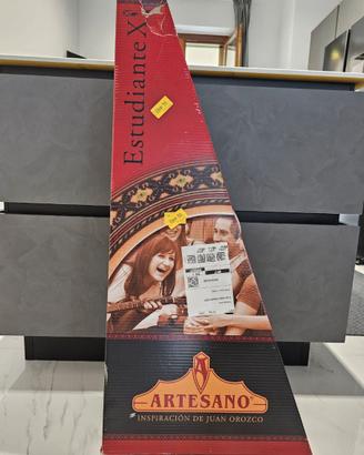 Chitarra da concerto Artesano dimensione 4/4 - ARG