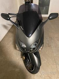 Yamaha t max 500