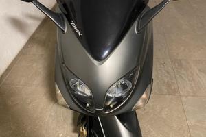 Yamaha t max 500